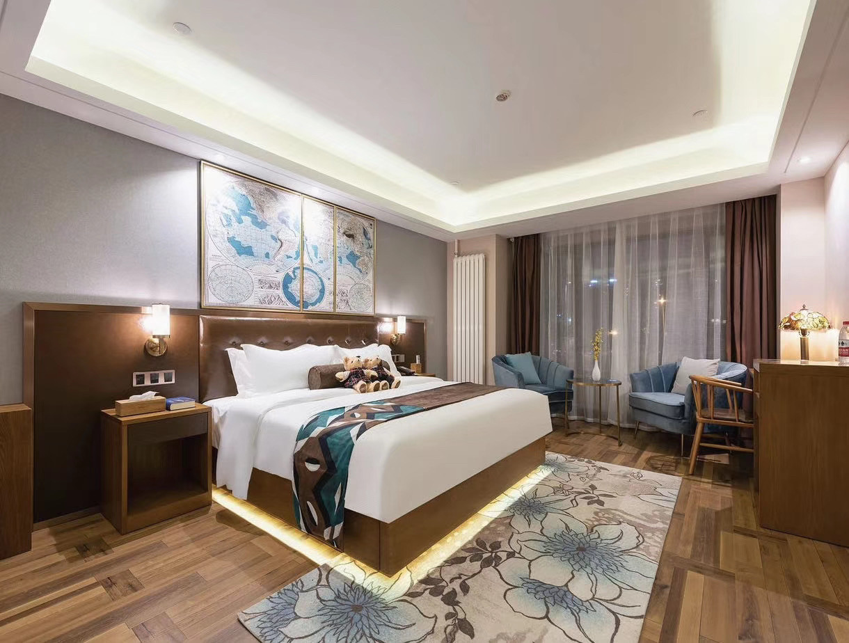 啡凡豪华大床房（特大床）