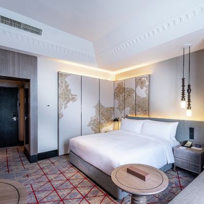 Suite Deluxe King Kupon Double Tree by Hilton Putrajaya Lakeside