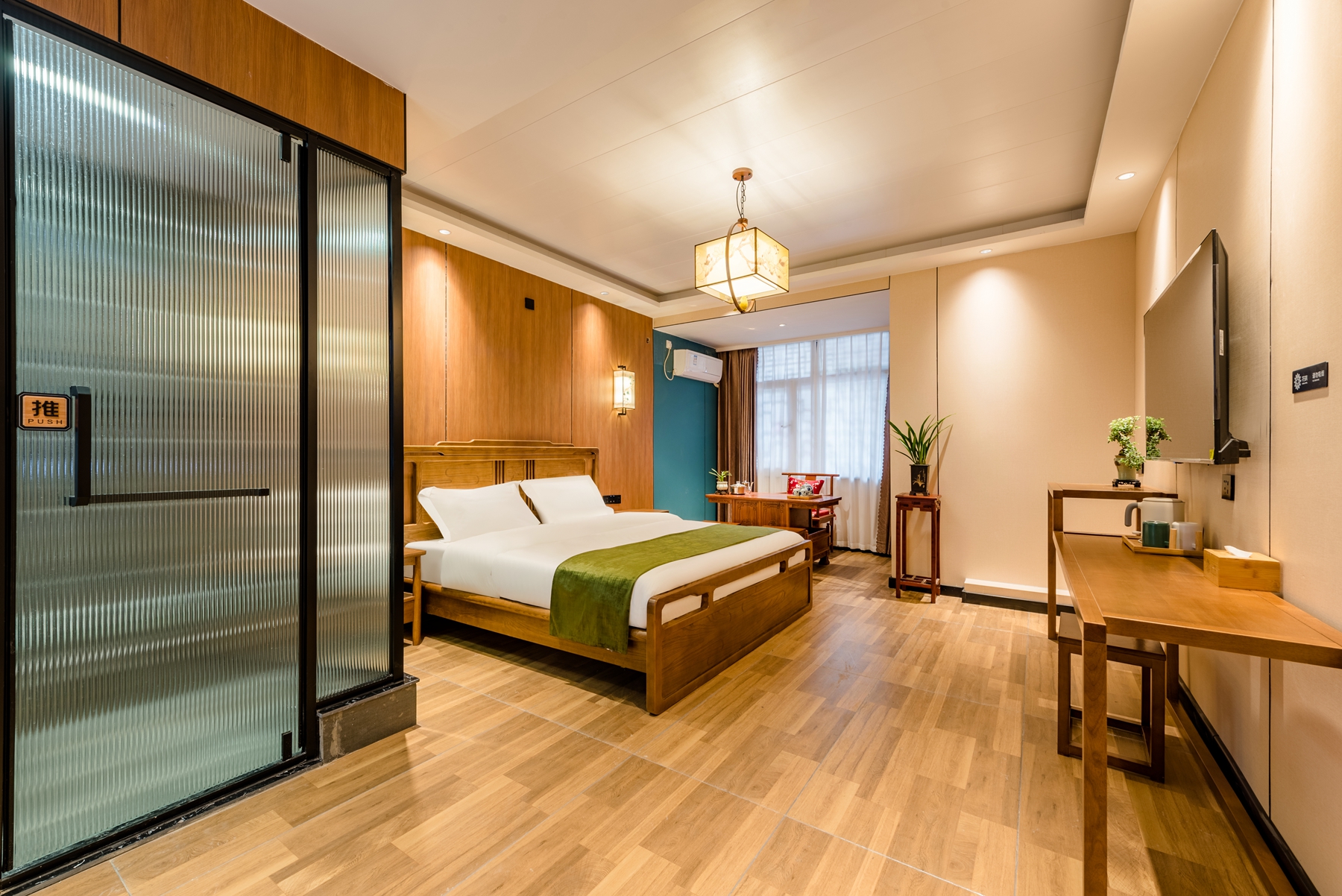 庭院大床房（地暖）