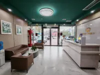Boyue Weiai Hotel (Caijiapo Bus Station)