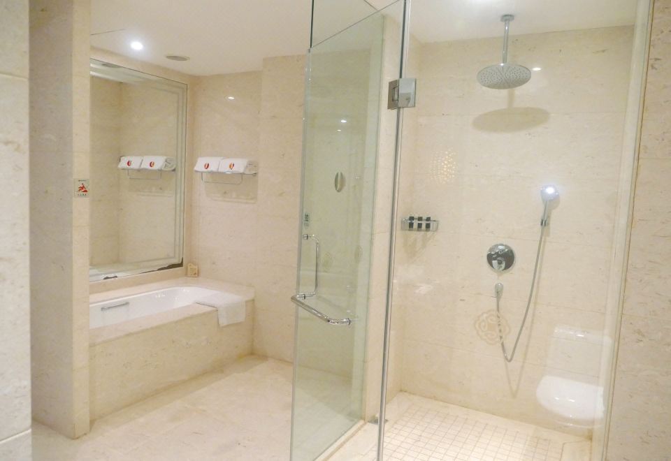 城景行政大床房