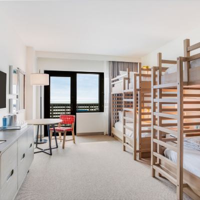 Hearing Accessible Gulf Front Two Bunk Room