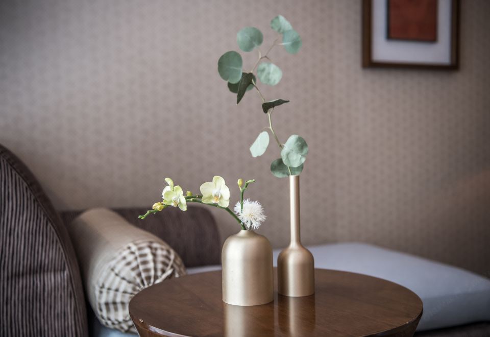 主楼豪华大床房