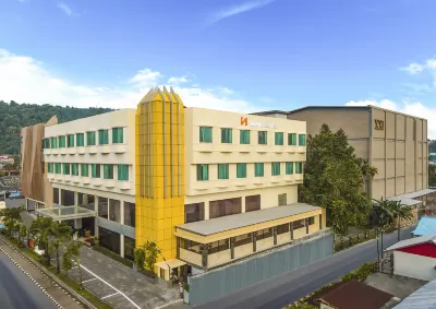 Swiss-Belhotel Manokwari Hotel a 