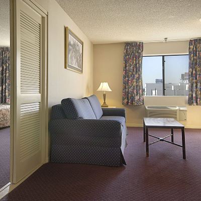One-Bedroom King Suite - Non-Smoking Ramada by Wyndham Los Angeles/Wilshire Center Promo Code