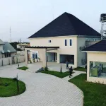 The Point Hotel & Suites Hotel di 