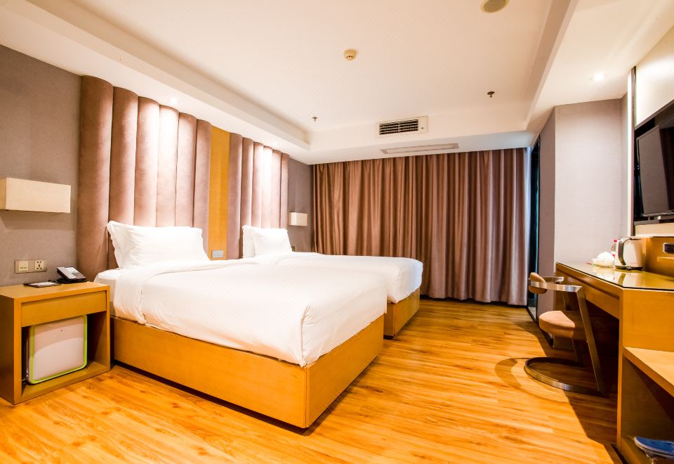 悅選雙床房（輕柔燈光+裸睡床品+手機投屏）