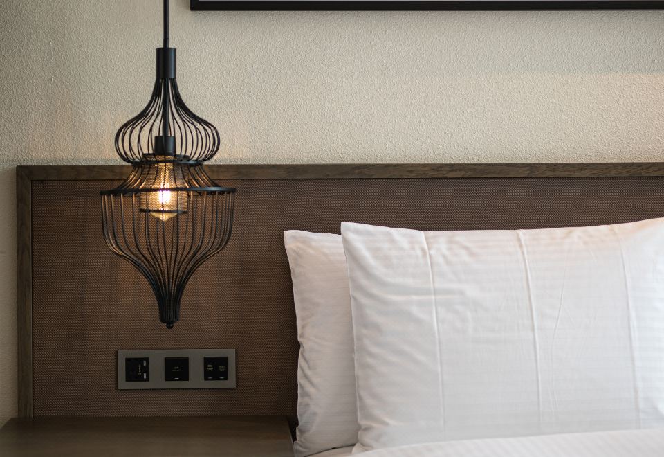 阳台豪华大床房