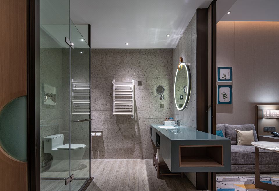 温泉高级大床房