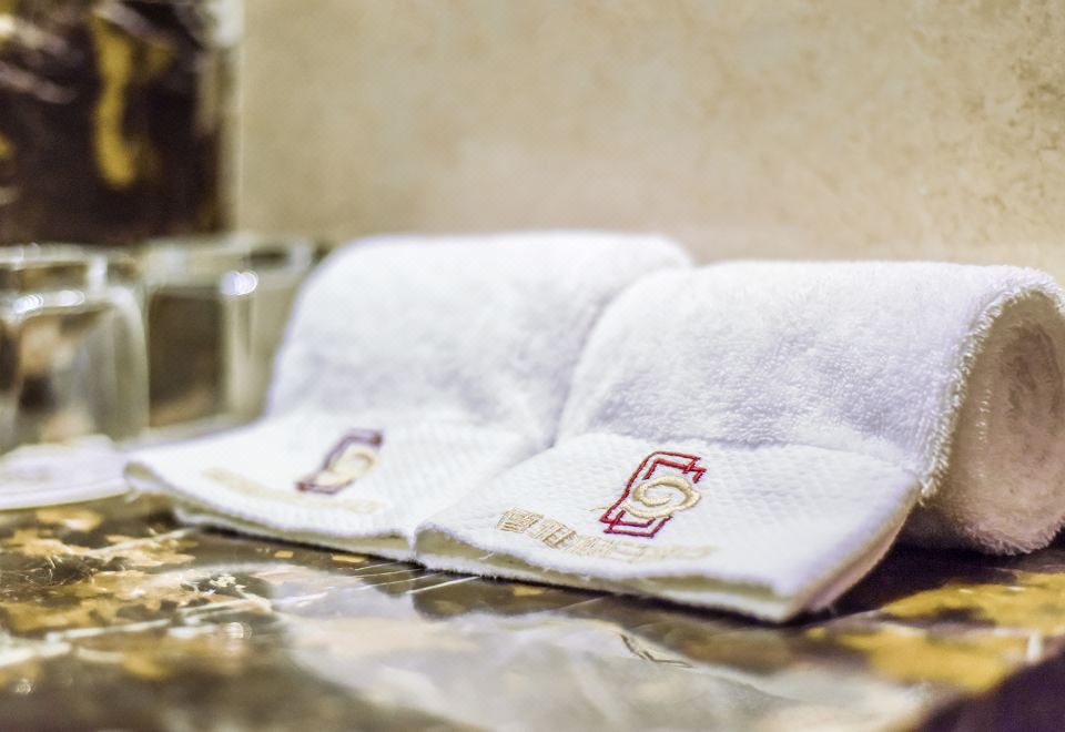 豪華山景房（爆款熱搜）