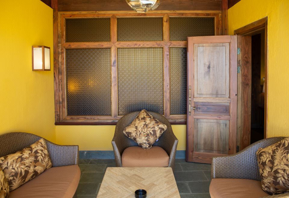 Songtsam Shangri-la LinkaFamily Suite - 2-Bedroom