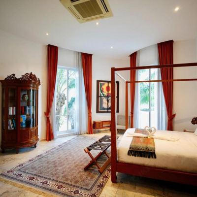 Thaillywood Luxury Villa