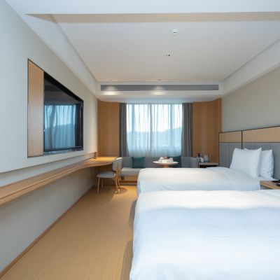 雙床房（65寸可投屏電視+迷你冰箱+KINGKOLL床墊） 全季飯店（黃山黟縣宏村風景區店）優惠