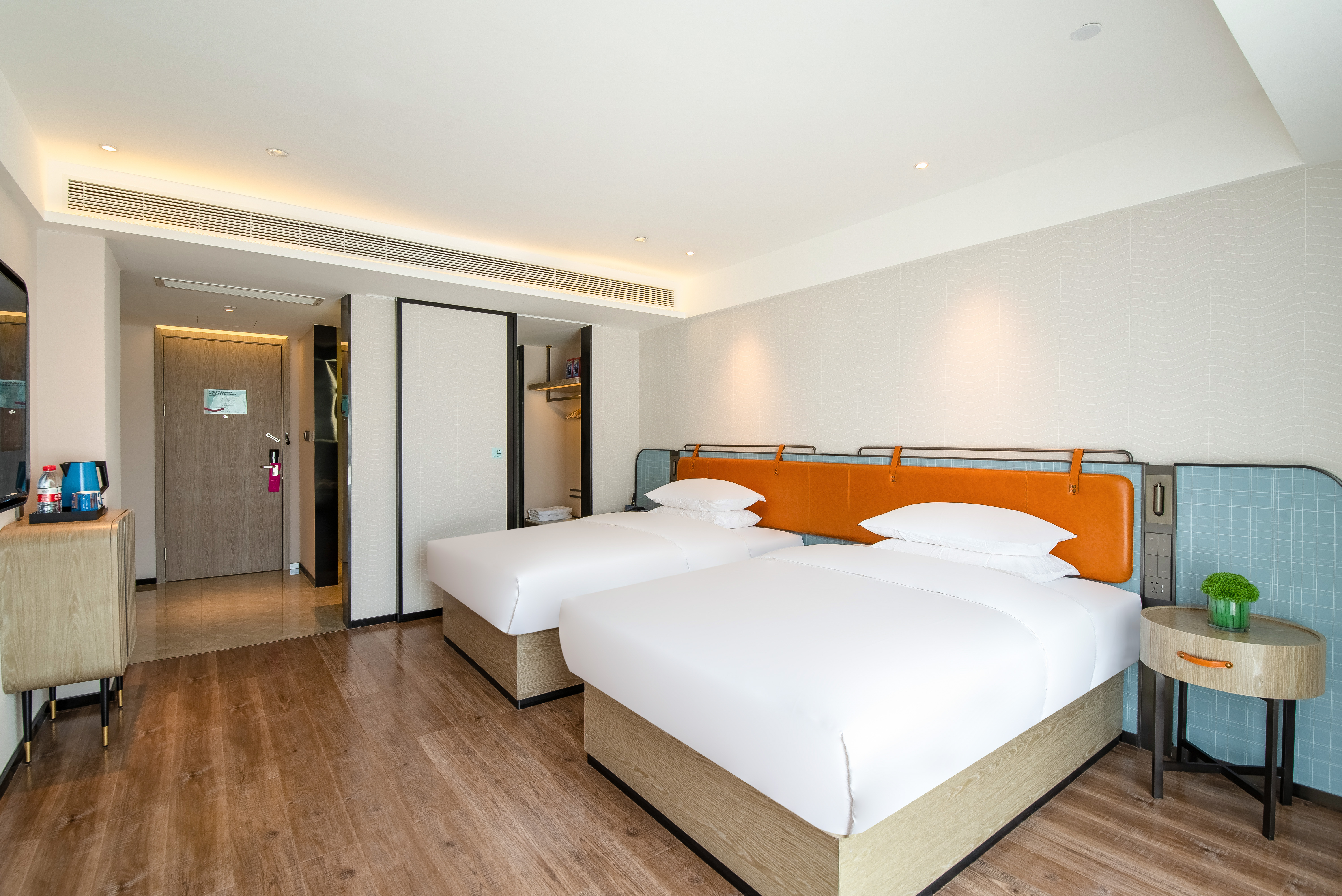 高级双床房（北欧轻奢风+超大落地窗+舒适床品+乾湿三分离）