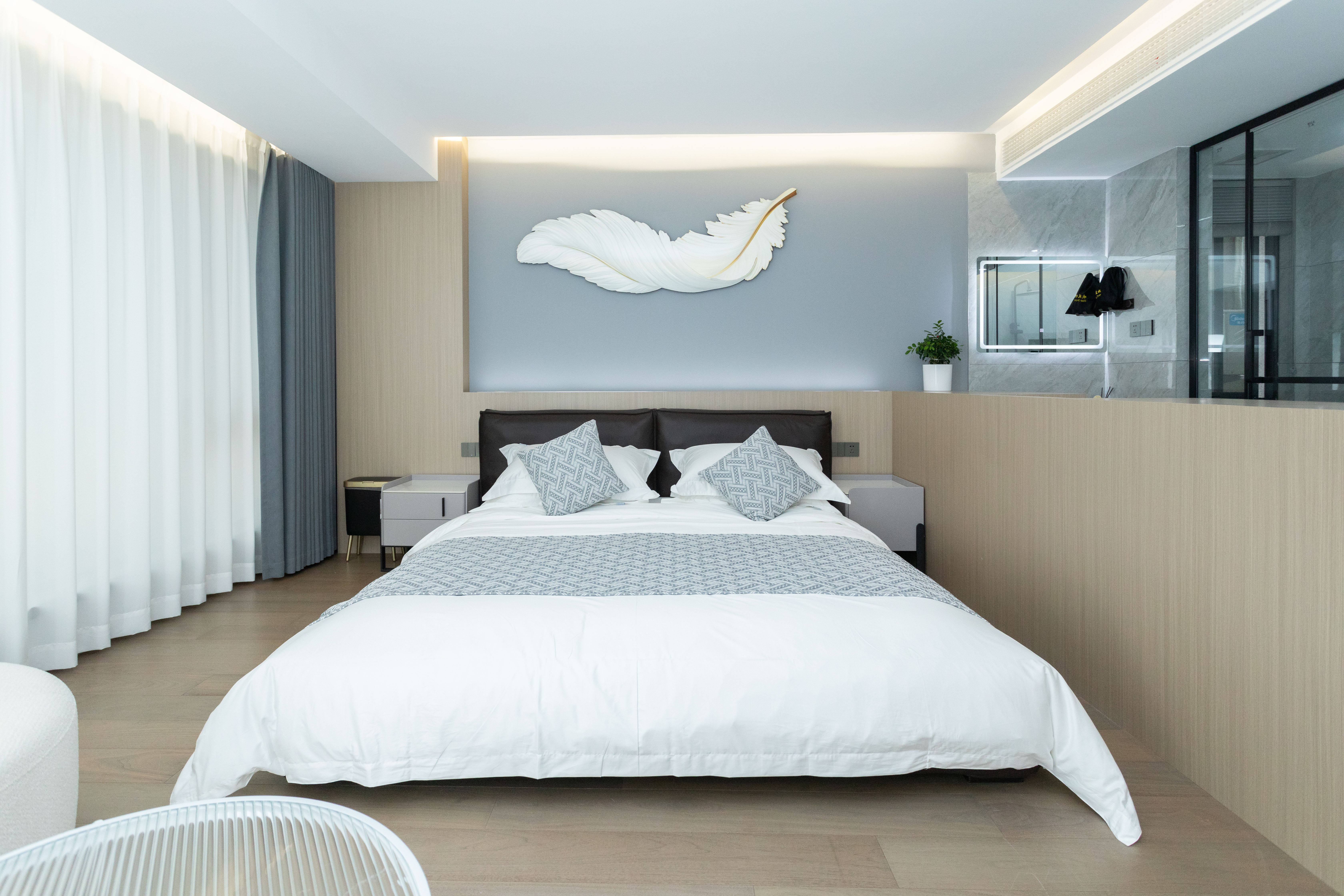 海棠·美式大床房『智能马桶+乳胶床垫』