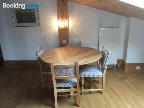 一卧室公寓（带阳台）