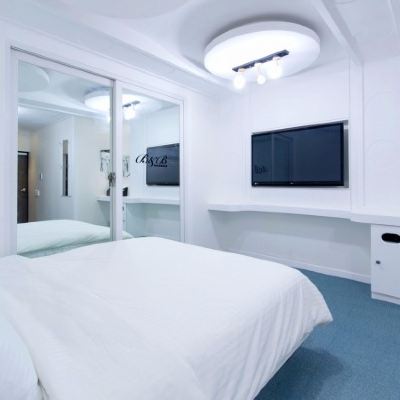 Room 215 (SPA, Duplex, Ott View Available) 경주 7번가풀빌라 쿠폰