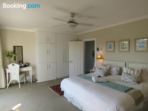 泳池景奢华特大床间或双床间