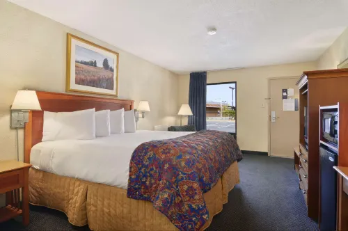 Baymont by Wyndham Macon I-75