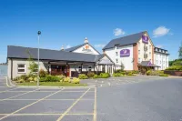 Premier Inn Llanelli Central East Hoteles en 