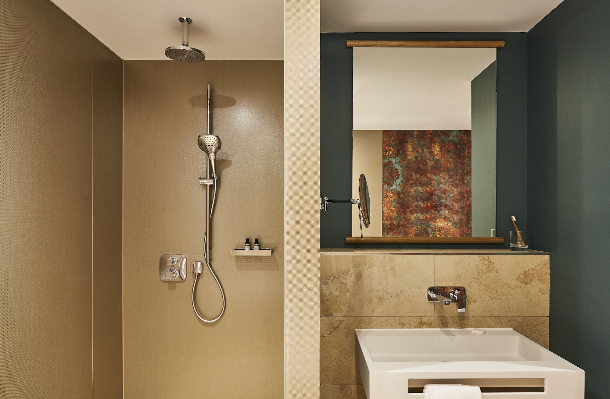 城景甄选大床房