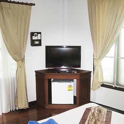 Deluxe Twin Bungalow Blue Diamond Resort Promo Code
