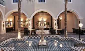 Katikies Garden Santorini - the Leading Hotels of the World
