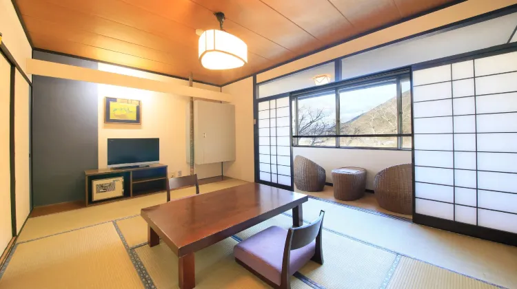 源泉掛流しの宿 吟松亭あわしま 部屋