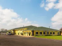 Quality Inn Mitchell I-90 Hotels in Mitchell