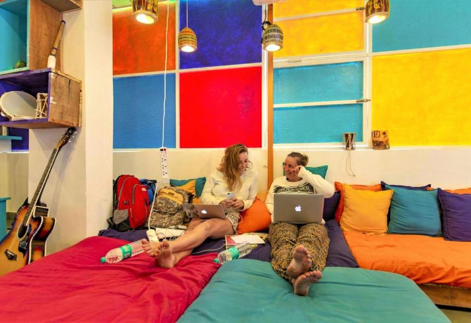 帶共用洗手間的4床混合宿舍（一張床位）（床位房）（混合入住）