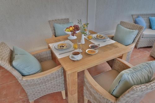 带私人泳池的五卧室别墅（Capricorn）