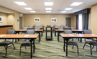 Hampton Inn & Suites Chicago Deer Park