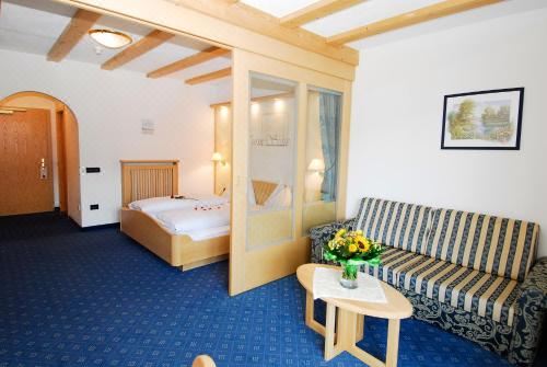 高级双人房（带阳台）