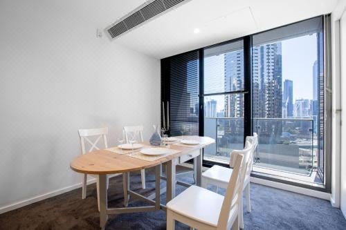 South Bank 2 Bedroom Apartment with 1 Parking One-Bedroom Apartment