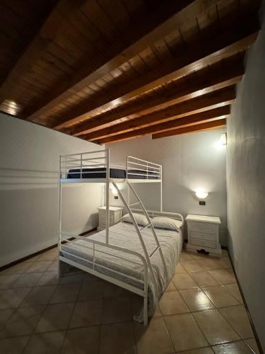 泳池景公寓 - 带露台