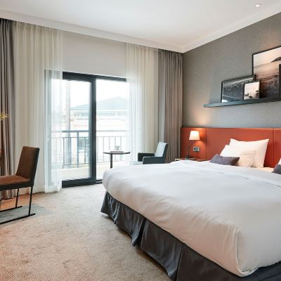 디럭스 더블룸 (수영장, 입장권) 더 스위트 호텔 제주 쿠폰