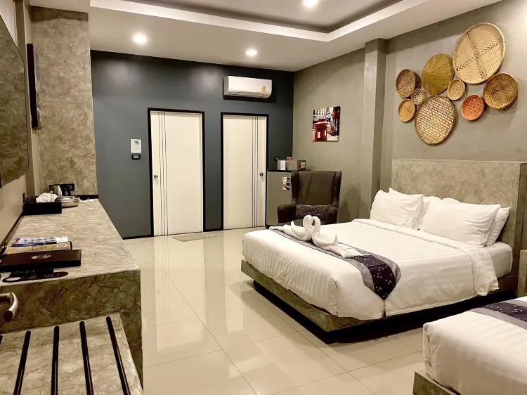 ห้องดีลักซ์ สำหรับสามท่าน