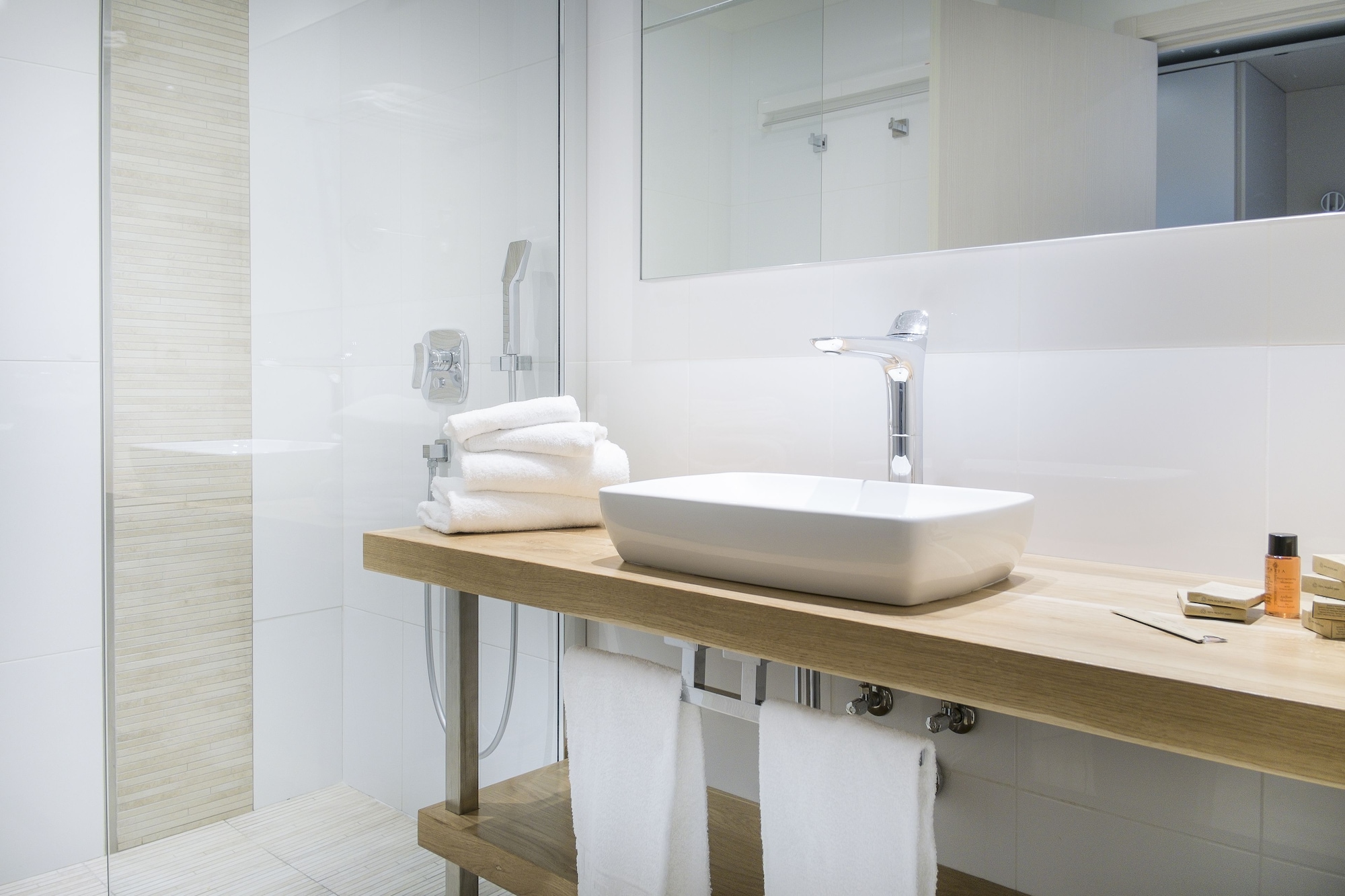 带公园景观的高级套房