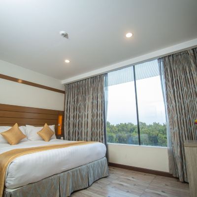 Deluxe Double Room Hotel X Promo Code