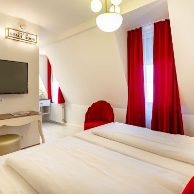 Superior Junior Suite Theaterhotel & Suites Wien Promo Code