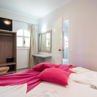 Family Room Sunny Garden Promo Code