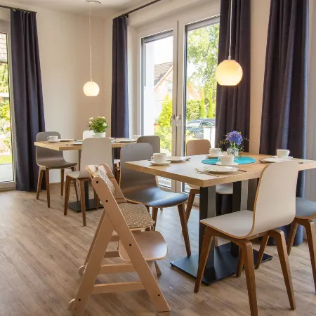 Pension Yvonne - Superior - 8 Minuten Zum Europa-Park Отели в г. Руст
