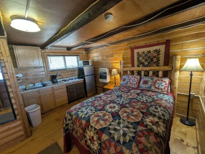 CopperLine Lodge Hotel a 