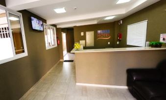 Wanna Hotel - Housity