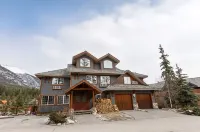 Creekside Villa