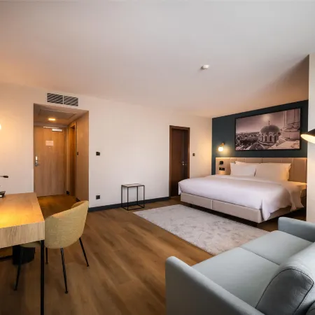 Metropolitan Sofia Radisson Individuals