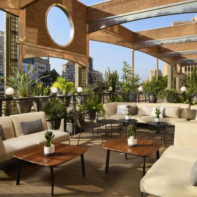 家庭連通房（4成人+1小童） NH馬拉加酒店優惠