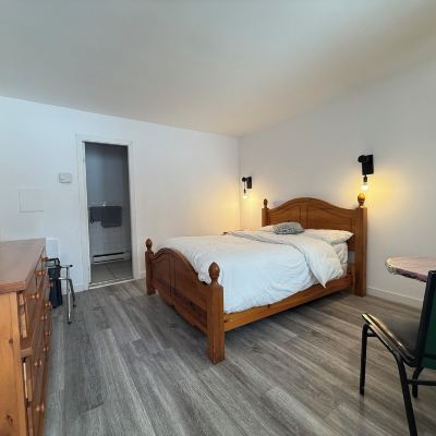 Standard Double Room Hotel Motel La Marquise Promo Code