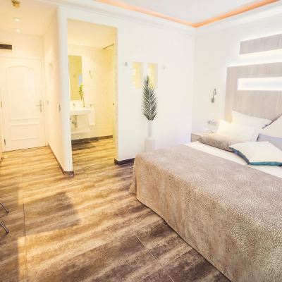 Economy Double Room Vistabella Promo Code