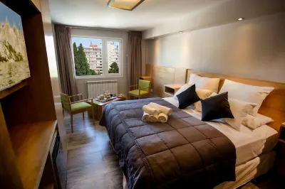 Hotel EcoSki by Bund Отели в г. 